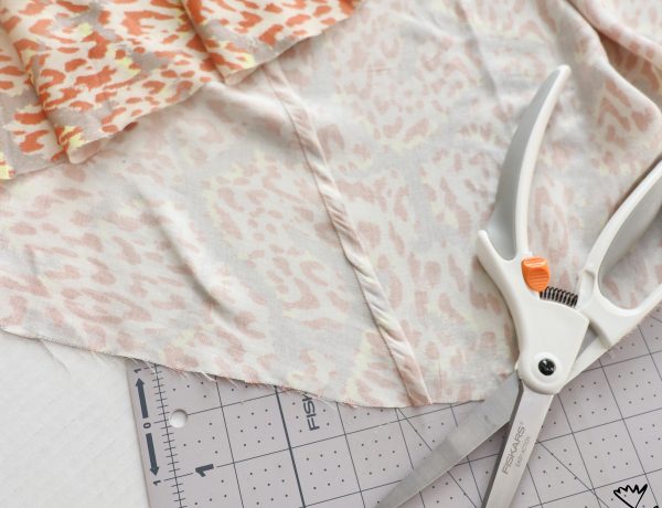 how to sew french seams on the Cascade Skirt by Megan Nielsen Patterns