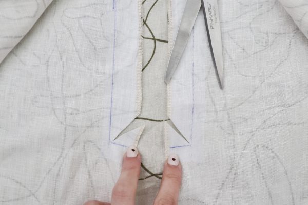 how to hack a zipper front on the Durban jumpsuit by Megan Nielsen Patterns