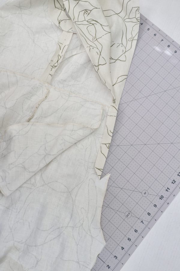 how to hack a zipper front on the Durban jumpsuit by Megan Nielsen Patterns