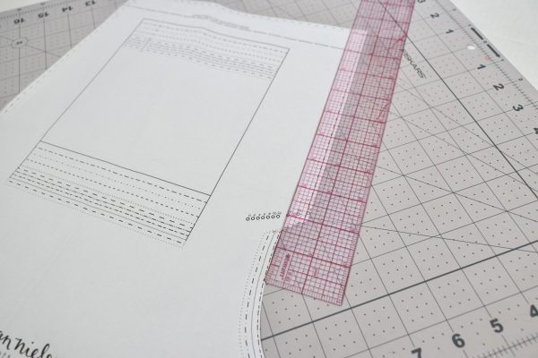 how to hack a zipper front on the Durban jumpsuit by Megan Nielsen Patterns