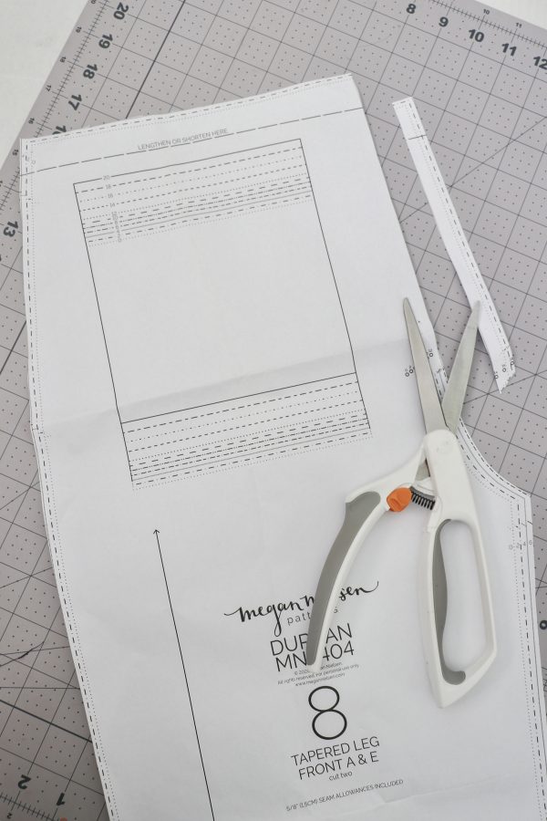 how to hack a zipper front on the Durban jumpsuit by Megan Nielsen Patterns