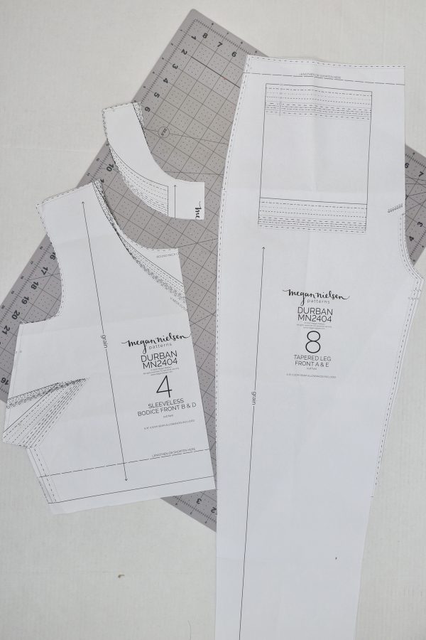 how to hack a zipper front on the Durban jumpsuit by Megan Nielsen Patterns
