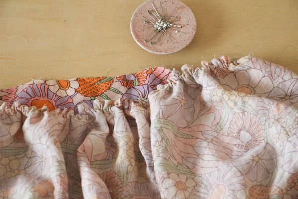 Attaching the 2nd tier to the 1st tier of a 3 tier skirt | tutorial on Megan Nielsen Patterns blog