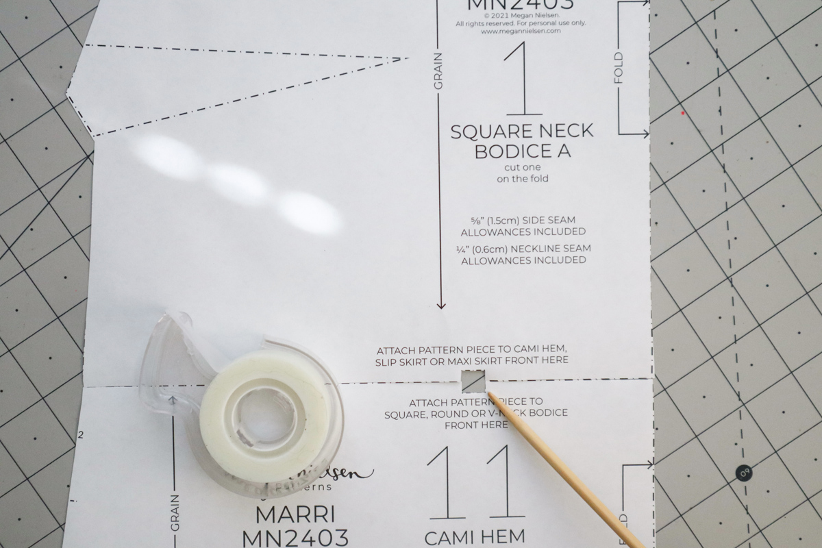 how to join the pattern pieces of the Marri sewing pattern by Megan Nielsen Patterns