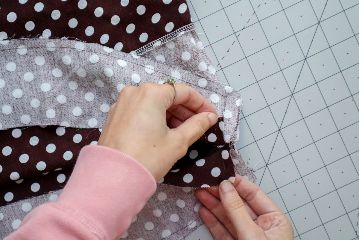 how to sew the cami hem facing on the Marri sewing pattern by Megan Nielsen Patterns