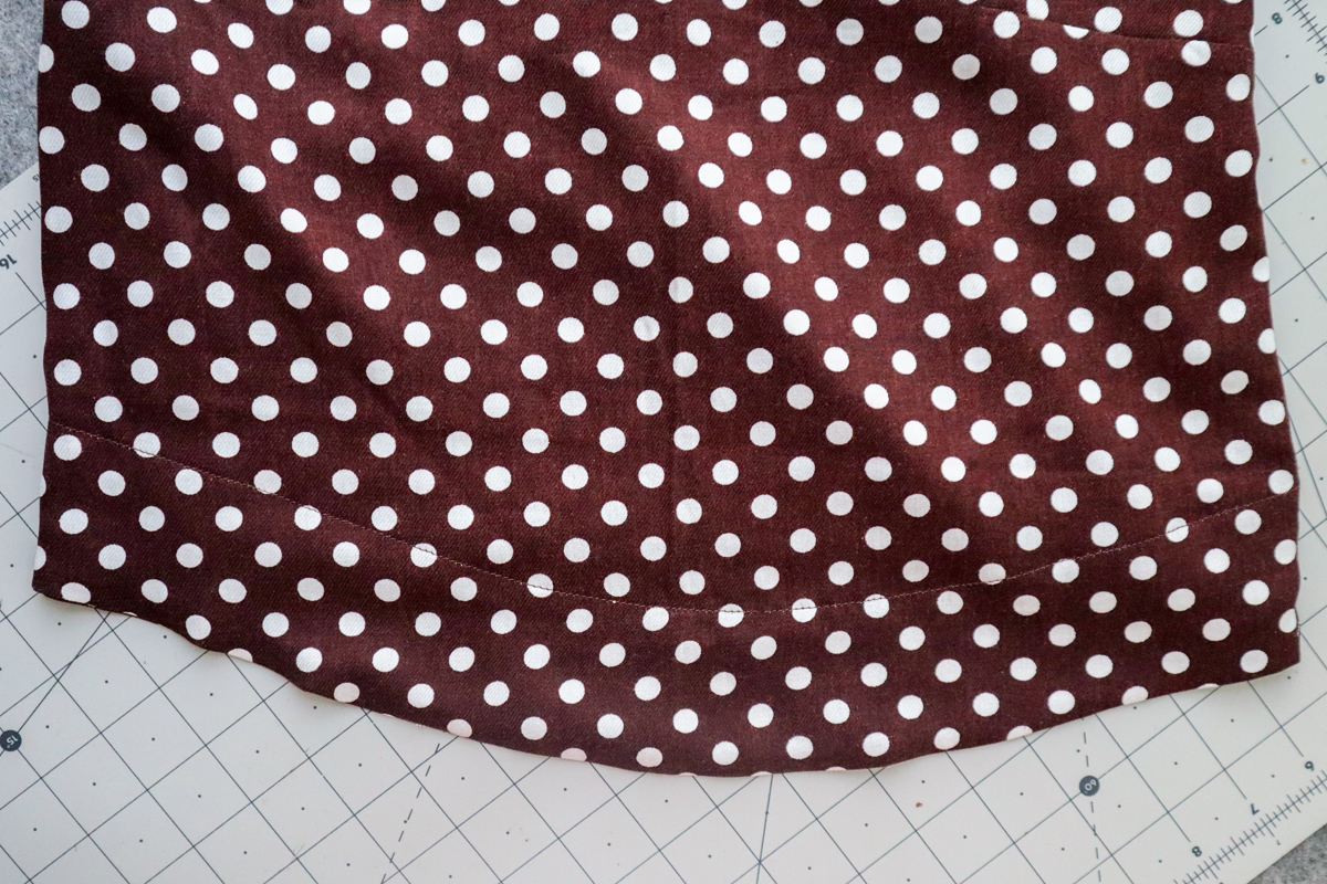 how to sew the cami hem facing on the Marri sewing pattern by Megan Nielsen Patterns