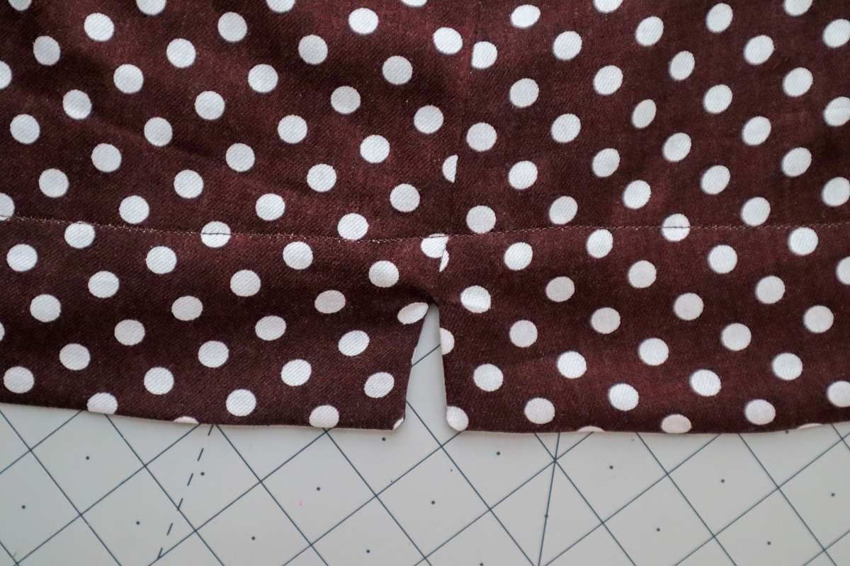 how to sew the cami hem facing on the Marri sewing pattern by Megan Nielsen Patterns