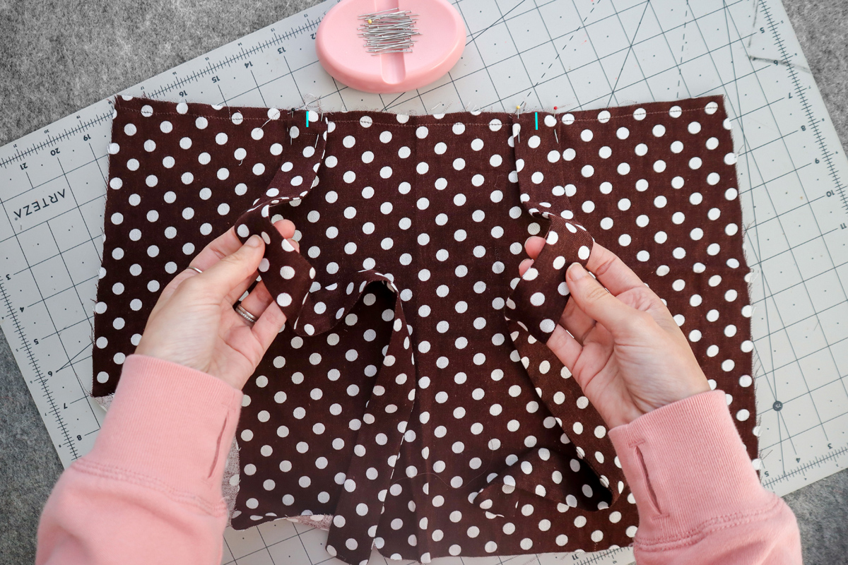 how to sew view A of the Marri sewing pattern by Megan Nielsen Patterns