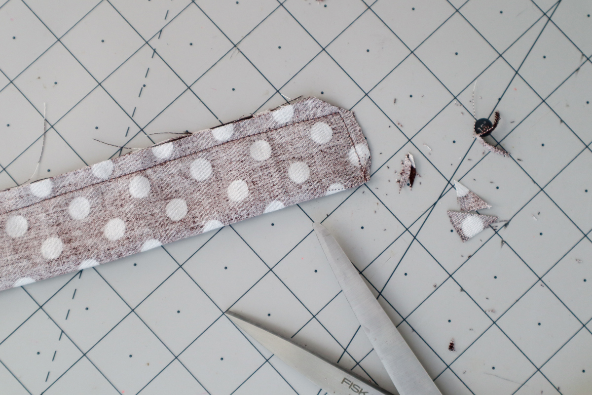 how to sew view A of the Marri sewing pattern by Megan Nielsen Patterns