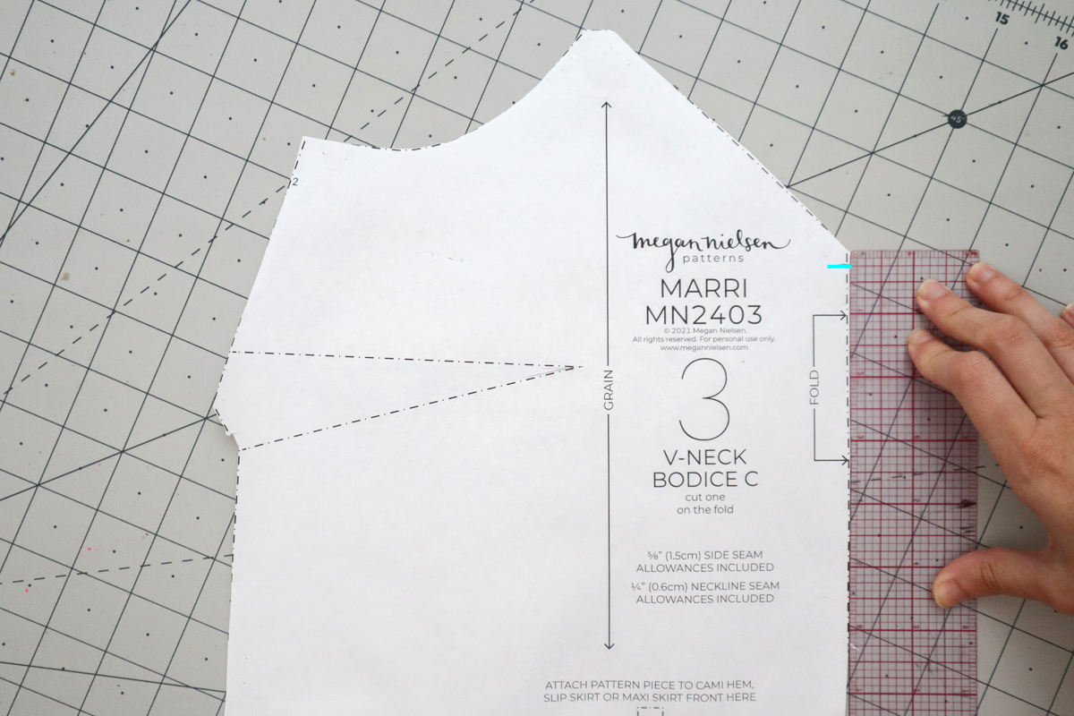 how to hack a colorblocked version of the Marri slip dress by Megan Nielsen Patterns