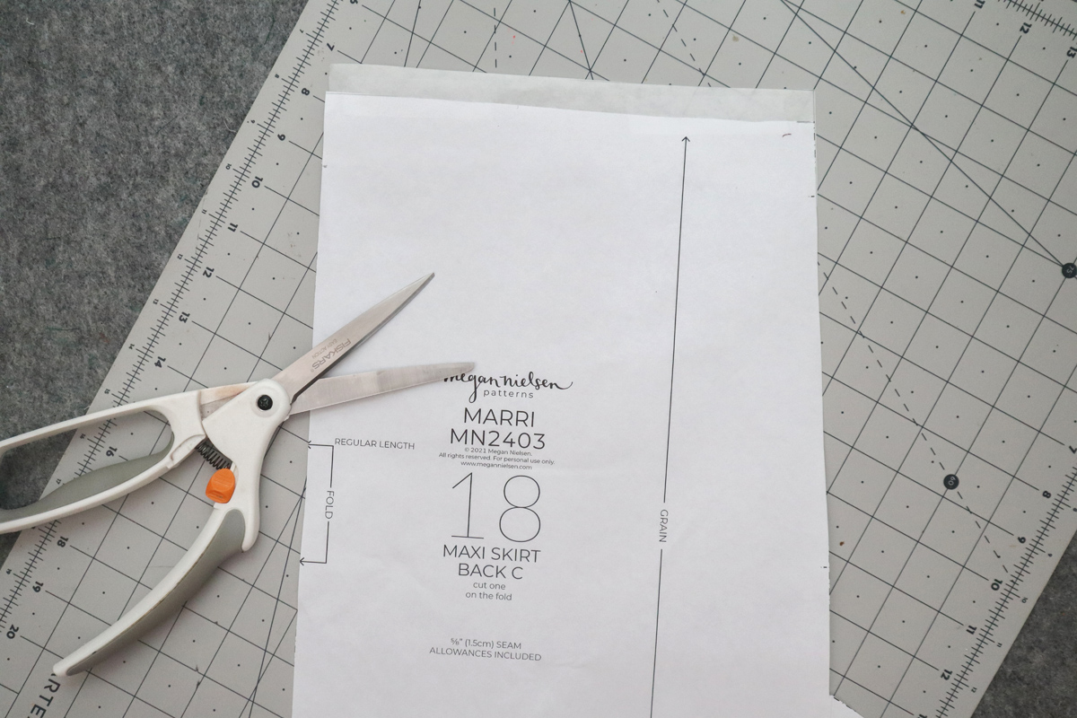 how to hack a colorblocked version of the Marri slip dress by Megan Nielsen Patterns