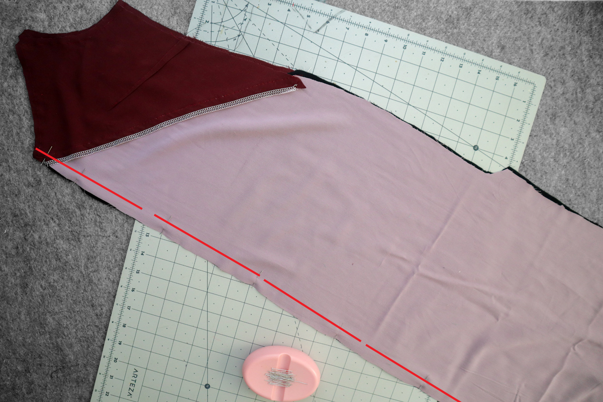 how to hack a colorblocked version of the Marri slip dress by Megan Nielsen Patterns