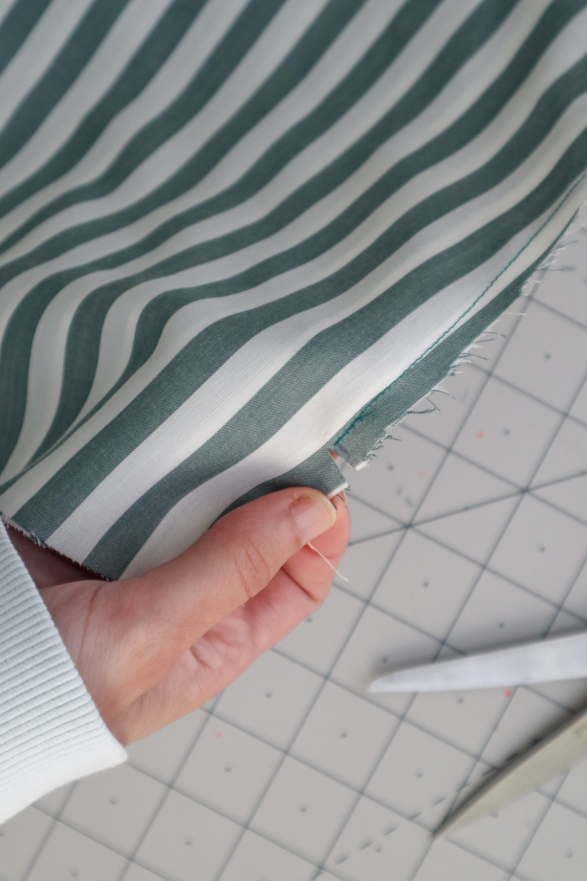 how to sew french seams on the Marri sewing pattern by Megan Nielsen Patterns