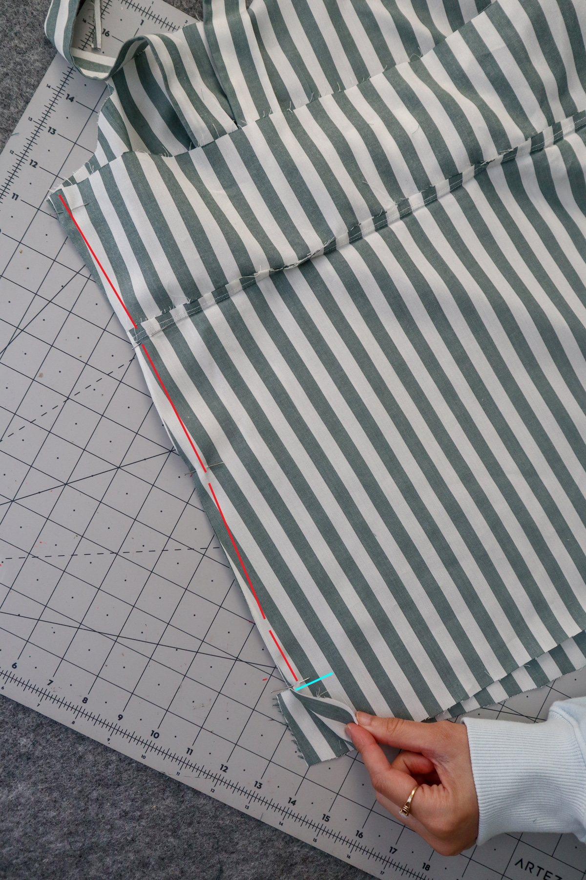 how to sew french seams on the Marri sewing pattern by Megan Nielsen Patterns
