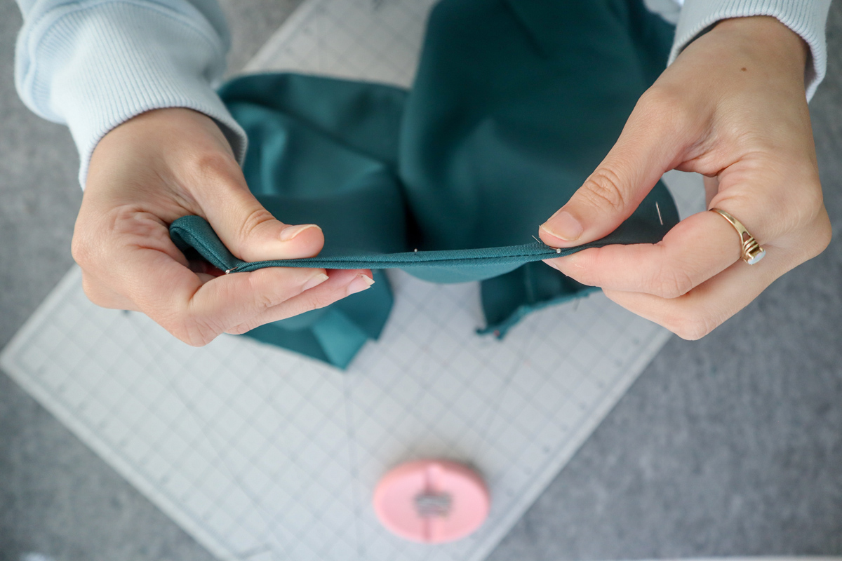 how to sew french seams on the Marri sewing pattern by Megan Nielsen Patterns