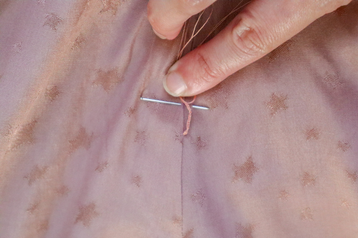 how to make a belt and thread loops for the Marri sewing pattern by Megan Nielsen Patterns
