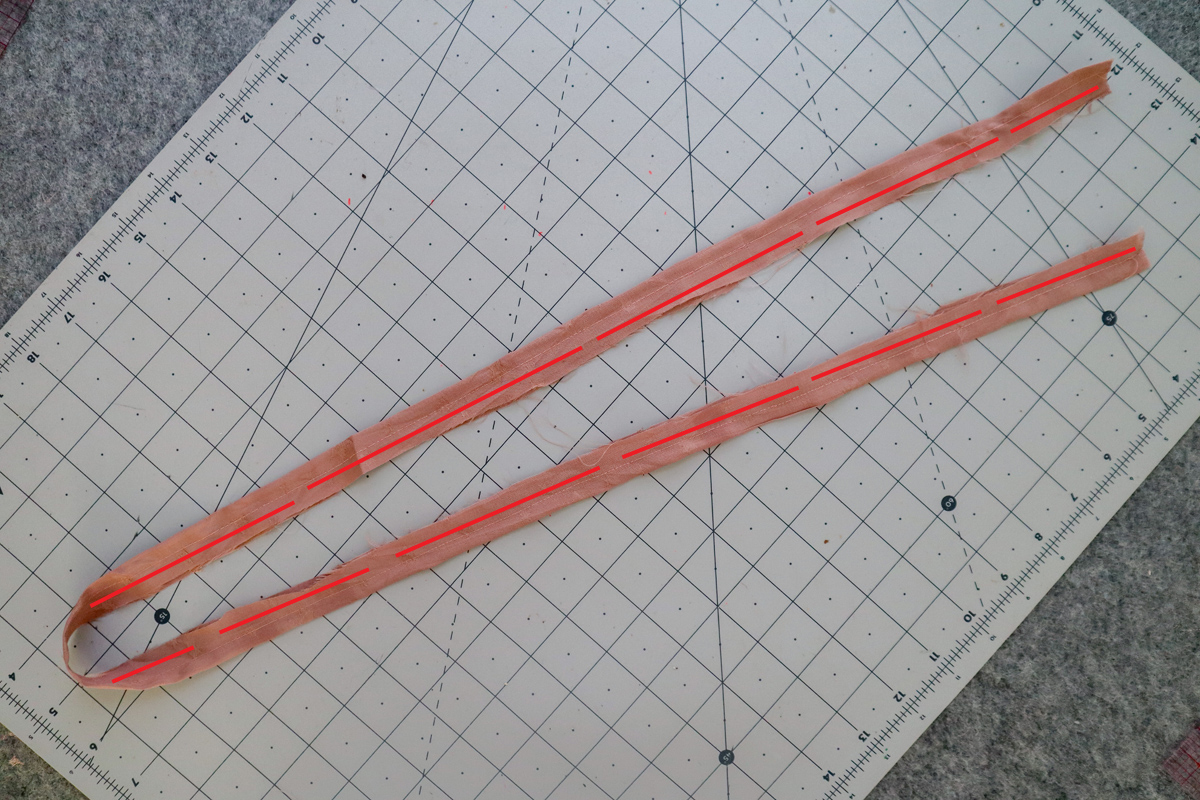 how to make a belt and thread loops for the Marri sewing pattern by Megan Nielsen Patterns